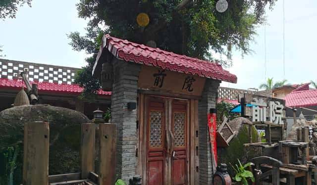 连当地人都吐槽“六无”的邕州老街，建成十余年就彻底凉凉了？