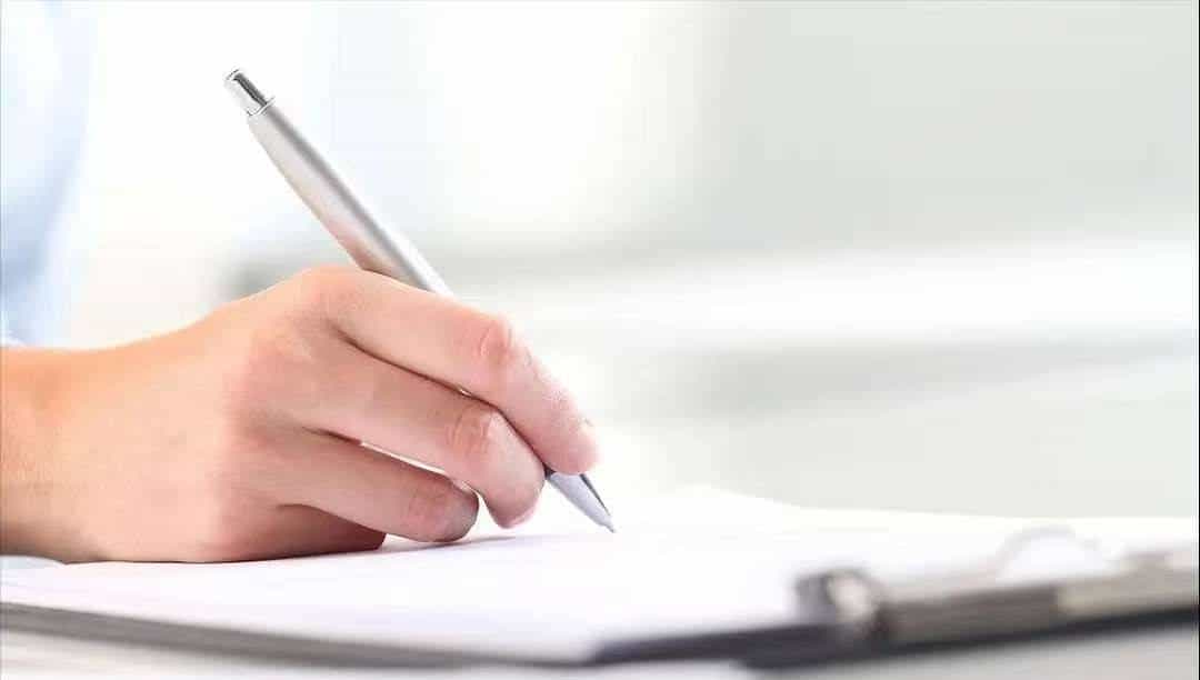 AI写材料必备提示词（收藏备用）