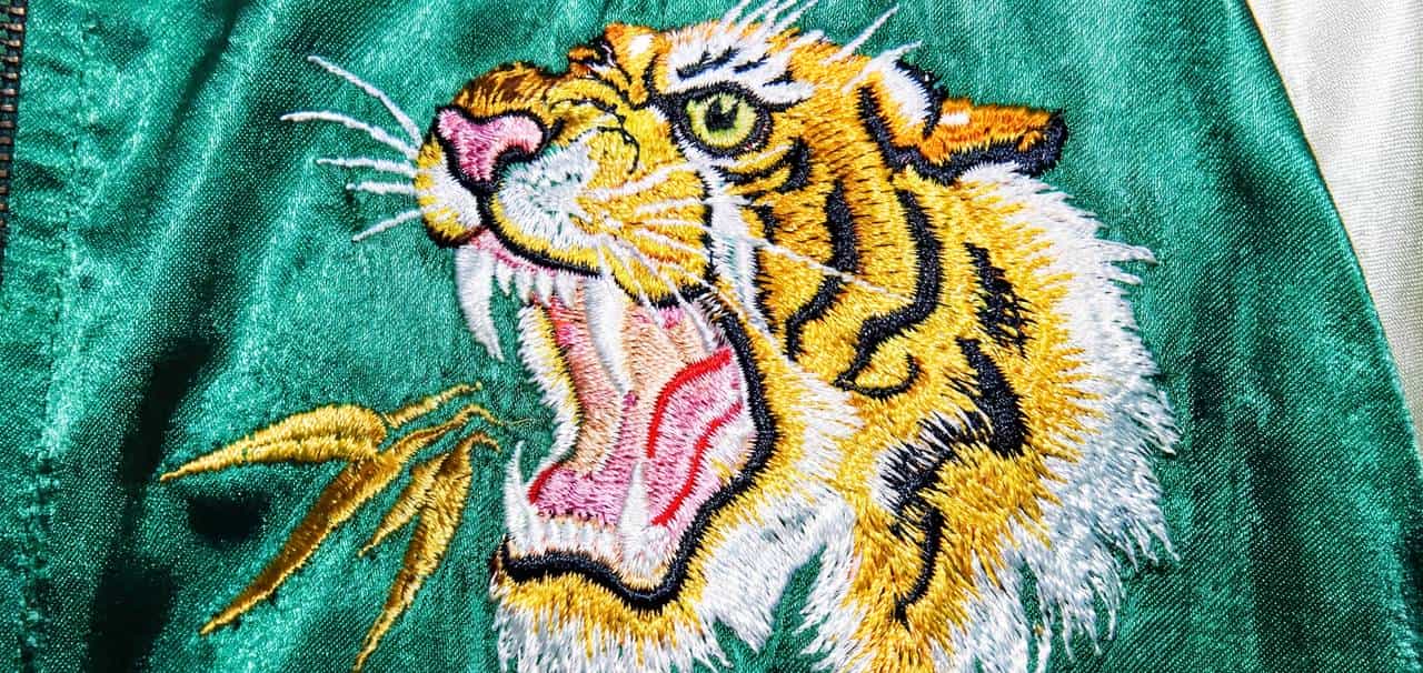 让马斯克变街头痞子、林黛玉穿潮牌，这个AI视频新玩法太上头，手把手教你秒变潮人