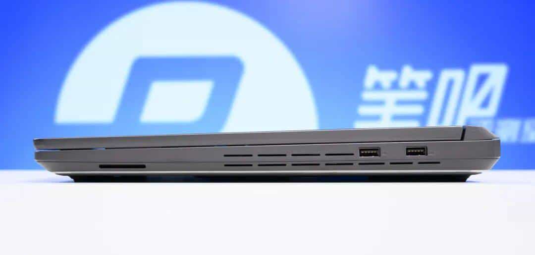 聊一款「安静+酷炫+超大屏」的游戏本