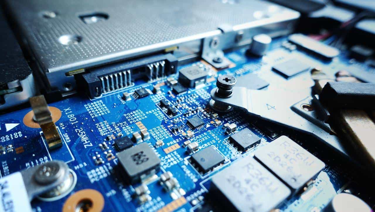 大一新生笔记本电脑该如何选择？