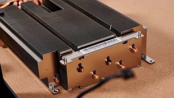 技嘉 GeForce RTX 4070 MASTER显卡评测:中端显卡的顶级之作