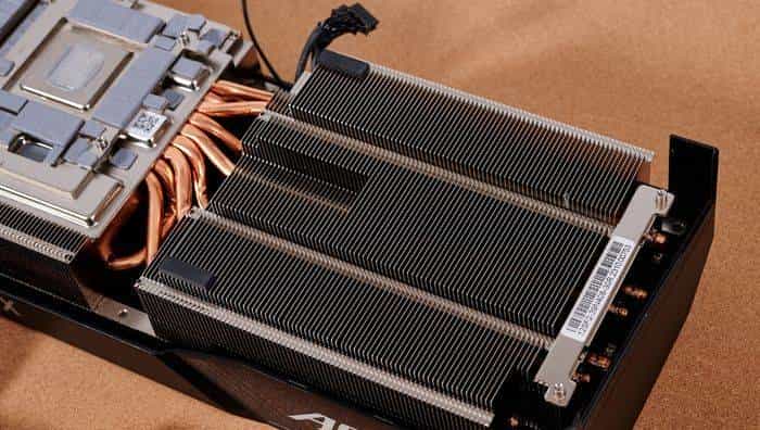 技嘉 GeForce RTX 4070 MASTER显卡评测:中端显卡的顶级之作