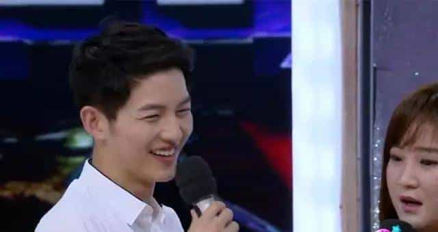 她拿下了宋仲基还不够，居然为了大张伟，还拒绝了王凯黄晓明！