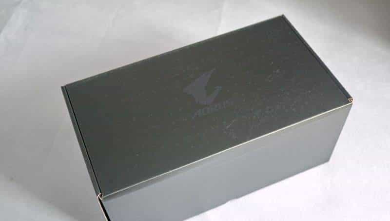 49国军？技嘉 Aorus RTX 2080Ti GamingBox评测连载1