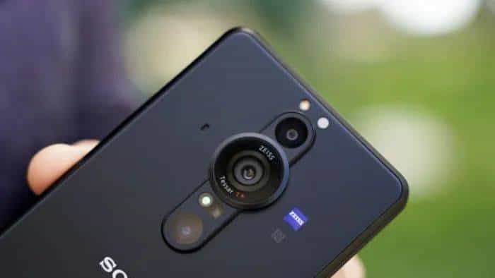 2023影像行业八大现状解析：微单崛起，单反渐退