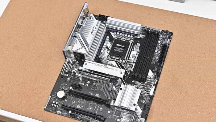 华擎 B760 Pro RS+影驰 4070Ti+追风者 G500A 装机展示