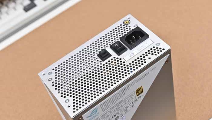 搭建无边海景房——影驰 Z790+ROG 龙王 3+联力积木风扇 P28 装机展示