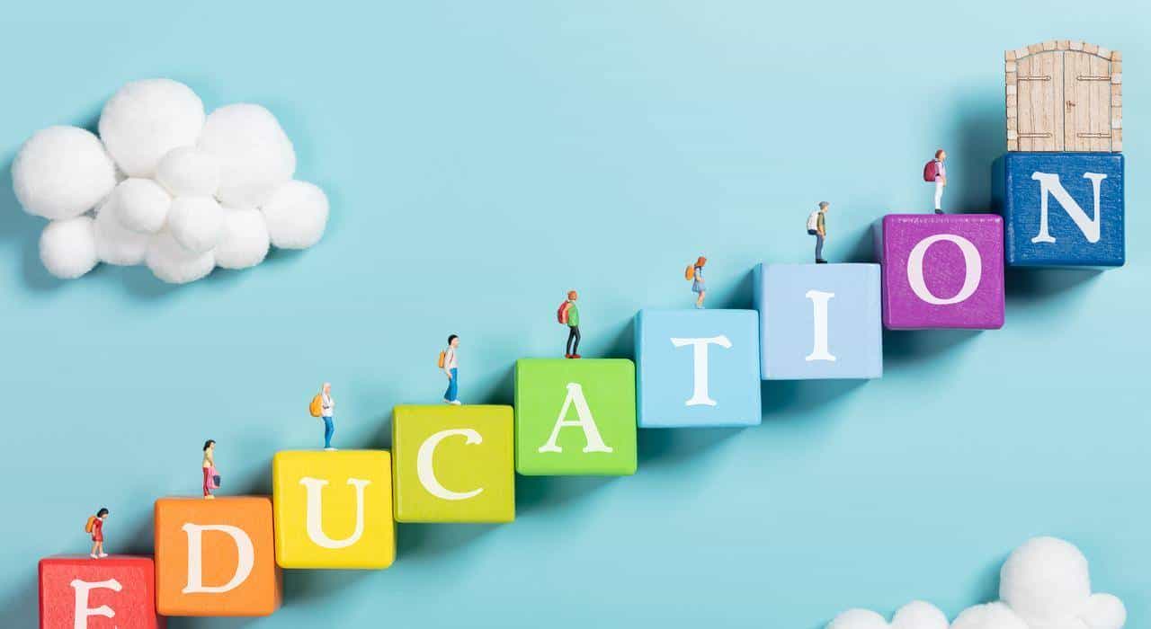 100首英文经典启蒙儿歌，每天1首磨耳朵练听力，自然开口说英语