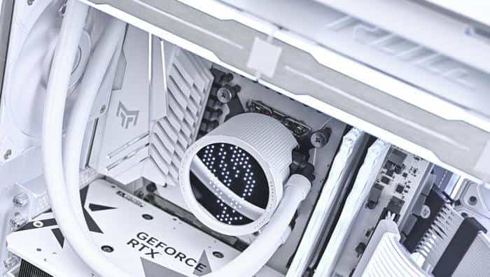 搭建无边海景房——影驰 Z790+ROG 龙王 3+联力积木风扇 P28 装机展示