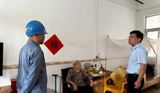 体制内四个“唬人官衔”：听着级别高，实则没实权