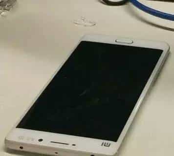 爆小米5已进入批量生产 小米5将现货供应 不用排队抢机了？