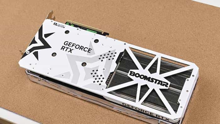 搭建无边海景房——影驰 Z790+ROG 龙王 3+联力积木风扇 P28 装机展示