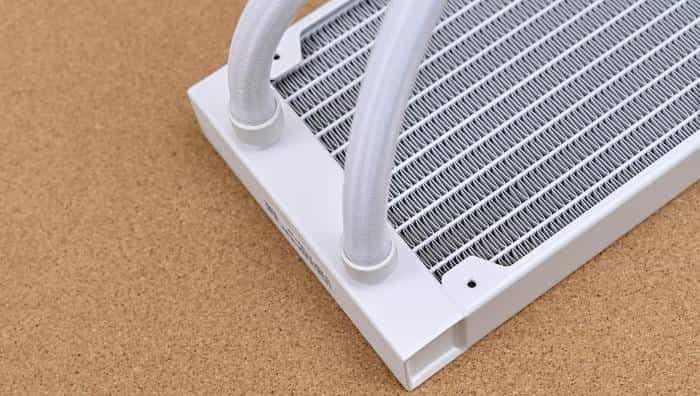 搭建无边海景房——影驰 Z790+ROG 龙王 3+联力积木风扇 P28 装机展示