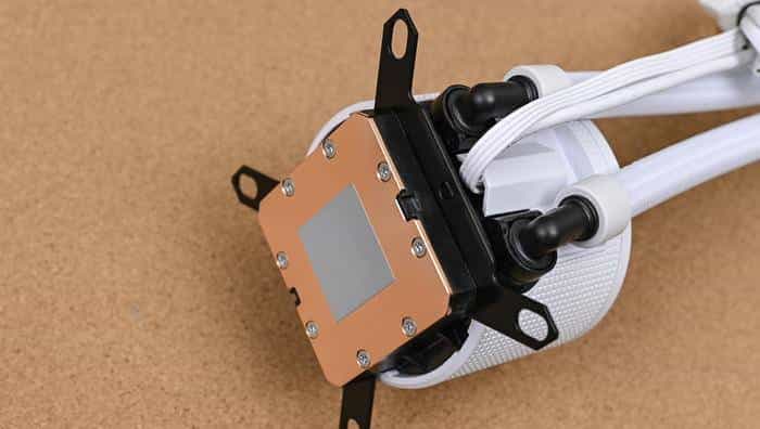 搭建无边海景房——影驰 Z790+ROG 龙王 3+联力积木风扇 P28 装机展示