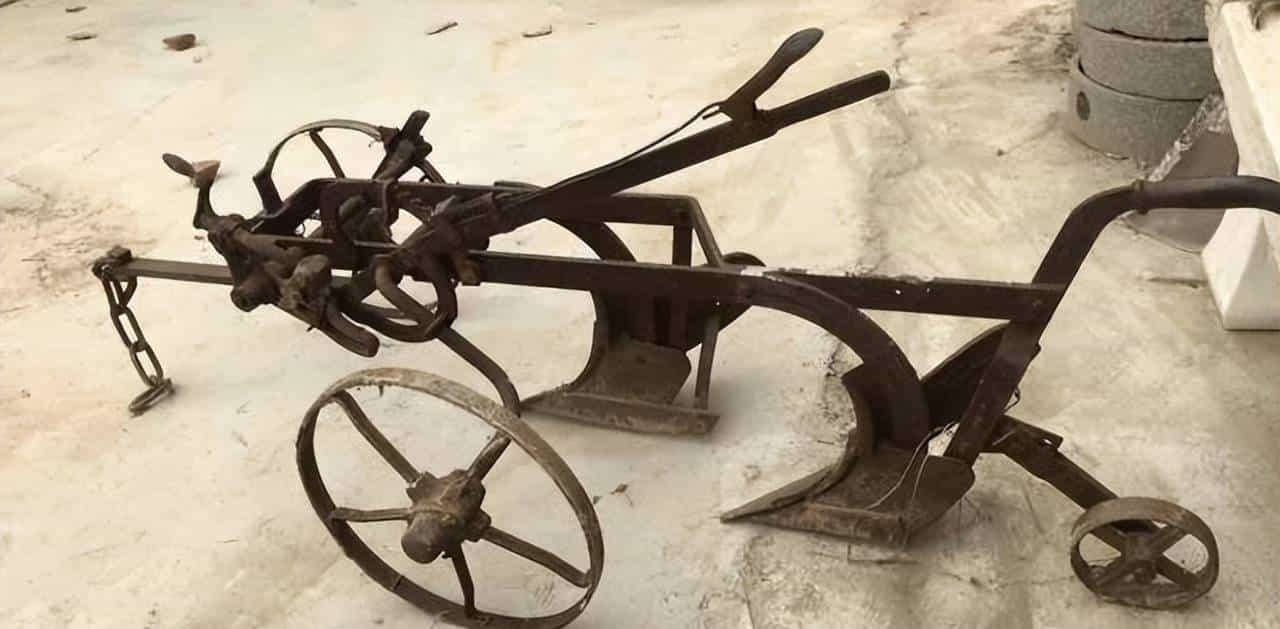 充满年代感的供销社老物件，认识五个算你厉害，全认识至少 70 岁！