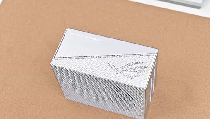 搭建无边海景房——影驰 Z790+ROG 龙王 3+联力积木风扇 P28 装机展示