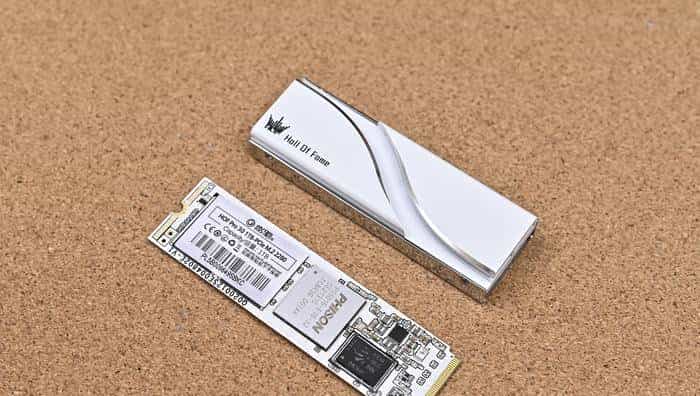 搭建无边海景房——影驰 Z790+ROG 龙王 3+联力积木风扇 P28 装机展示