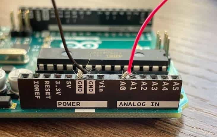13岁少女硬核DIY：如何将一只普通手套变成VR控制器