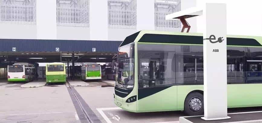 牛X！公交车充电4分钟 能跑一整天