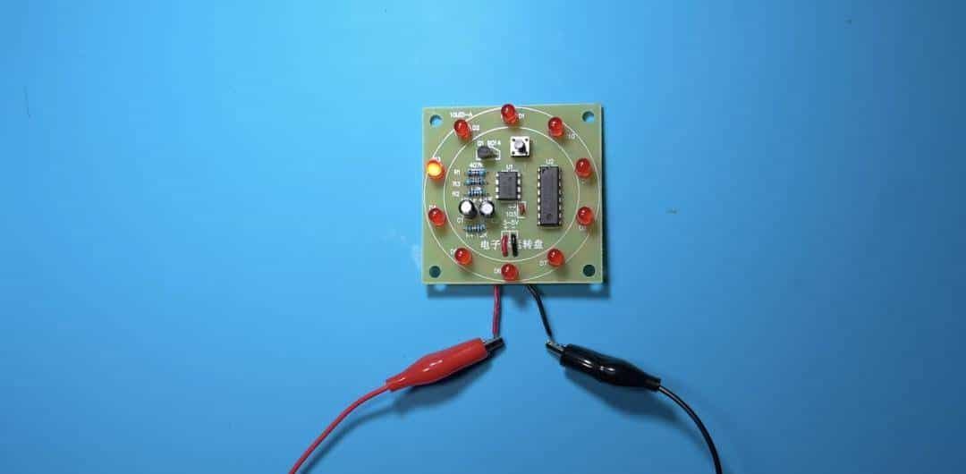 “随意”=地狱开局？程序员手搓Flutter代码+焊接树莓派，终结女友的“今晚吃什么”世纪难题