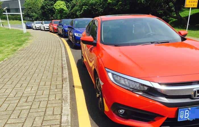 ^法拉利红^第十代本田思域提车