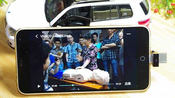 #本站首晒# 手机无法插TF卡？Kingston 金士顿 OTG U盘