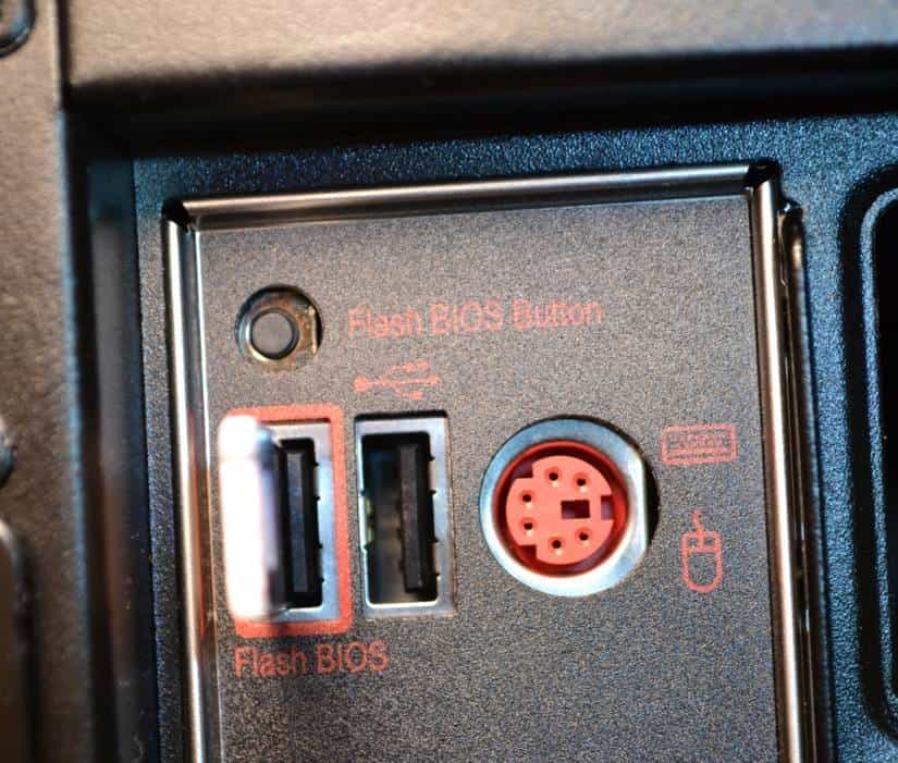 我的BIOS更新U盘,救了我的变砖电脑