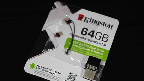 #本站首晒# 手机无法插TF卡？Kingston 金士顿 OTG U盘