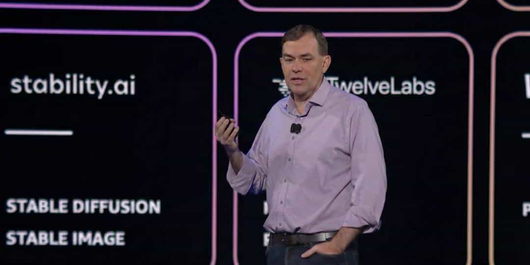 DeepSeek V3.2爆火，Agentic性能暴涨40%解密