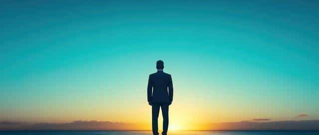 别再硬碰硬!对付小人,高手都玩心态