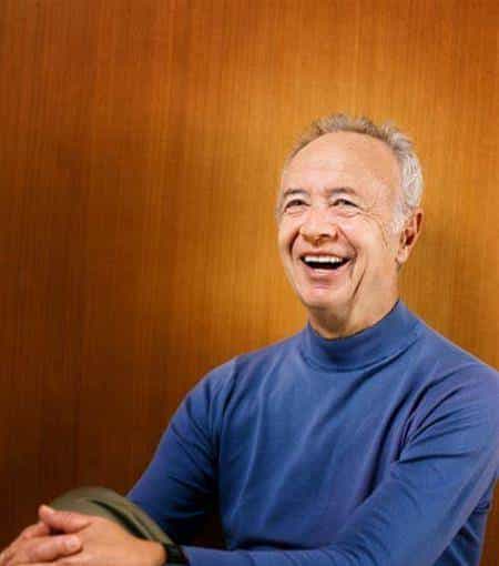 巴菲特再加码能源，这份《滚雪球》作者收藏级的采访里早就披露了他的投资原则，还有他的盲点和弱项……