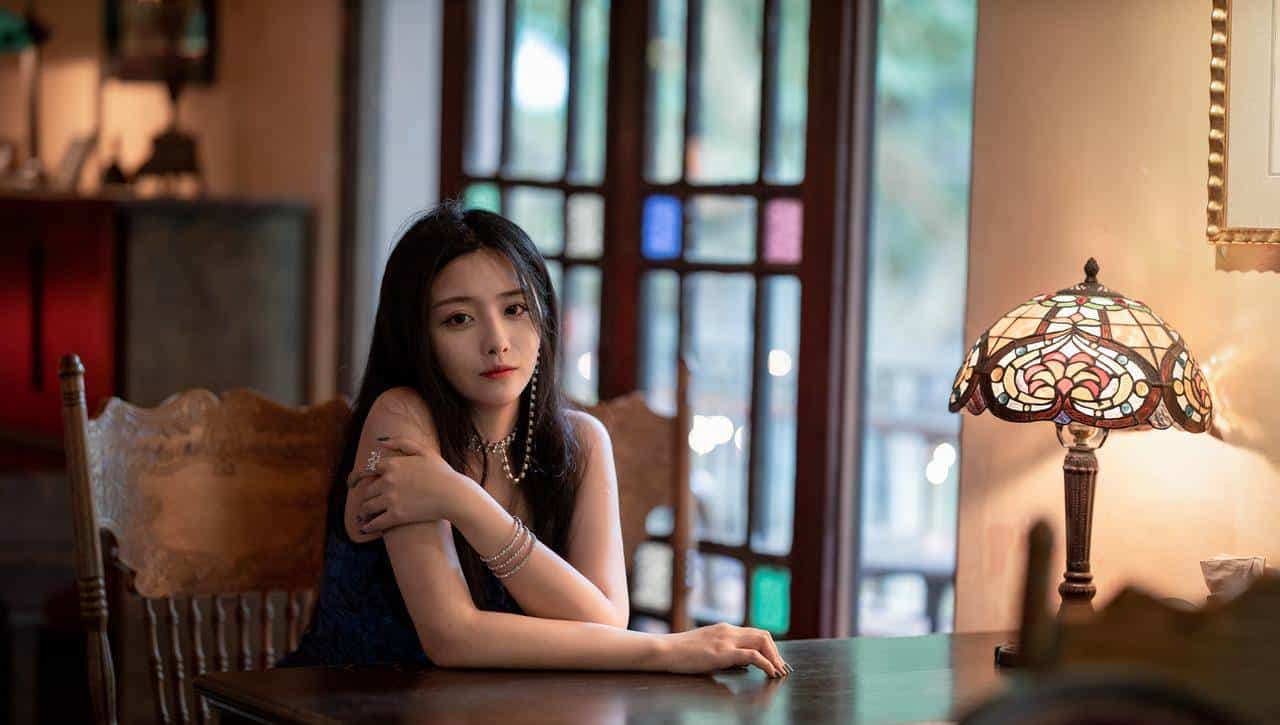 "big"已经说腻了!夸人夸物用这15个高级词汇,瞬间提升表达档次