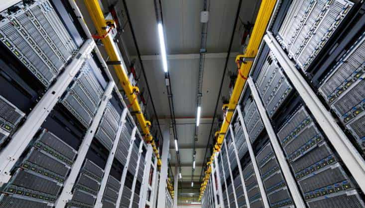 大神用系统漏洞骗过微软，开源工具一键破解，盗版狂欢让微软尴尬