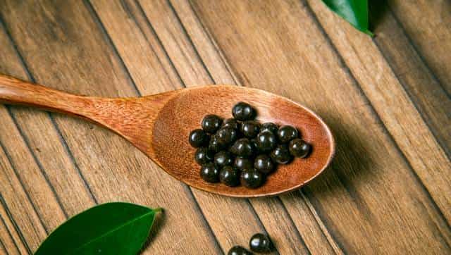 耳鸣别乱吃药!4种中成药对应4种证型,看蝉鸣、潮声、劳累后加重