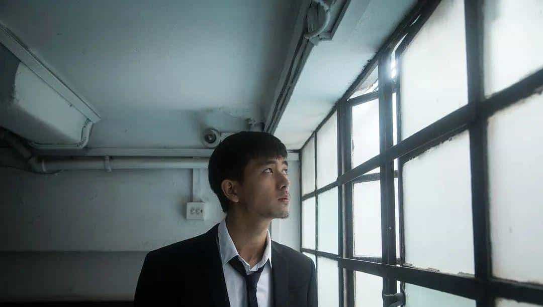 我佩服这顶流敢在巅峰期玩消失