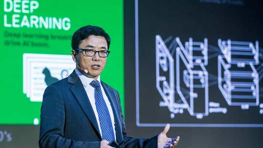 从“打工皇帝”到“国产GPU掌门”：张建中和他4400亿市值的逆袭