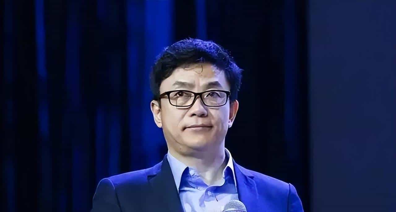 中国新型芯片摩尔线程全功能GPU问世！