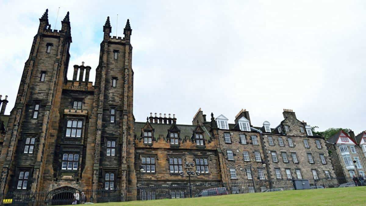 Windows 10下使用编译并使用openCV