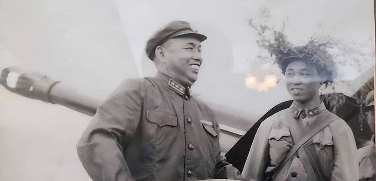 许世友酒后与王新亭打架，陈赓听闻后大怒，刘伯承直接将其调走