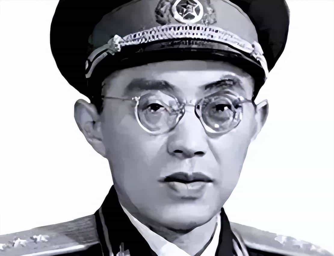 许世友酒后与王新亭打架，陈赓听闻后大怒，刘伯承直接将其调走