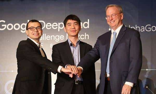 人机围棋大战首局机器胜：人类有点小失落，没事儿还有4局来战！