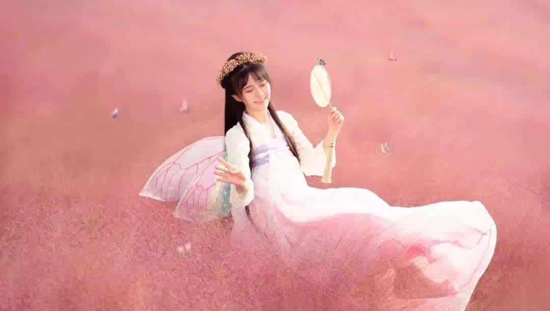 以草为名，比花更美！曲江三大秋日限定粉黛乱子草花海上线~