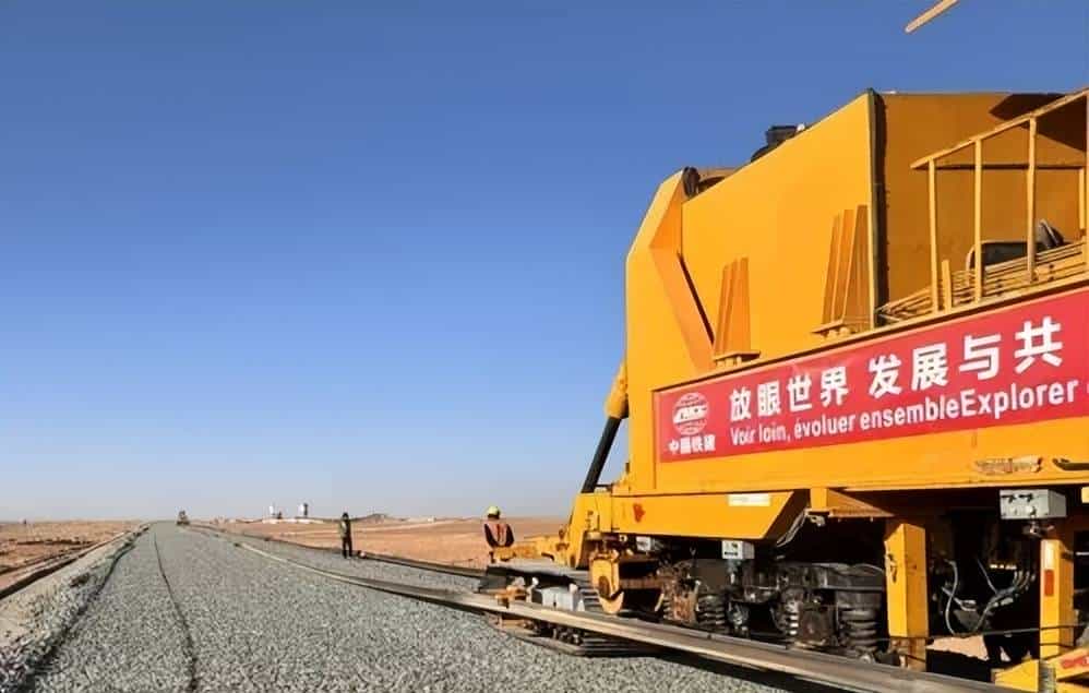 大挖方段贯通!阿尔及利亚西部铁路矿业线项目P4标主体工程完工!