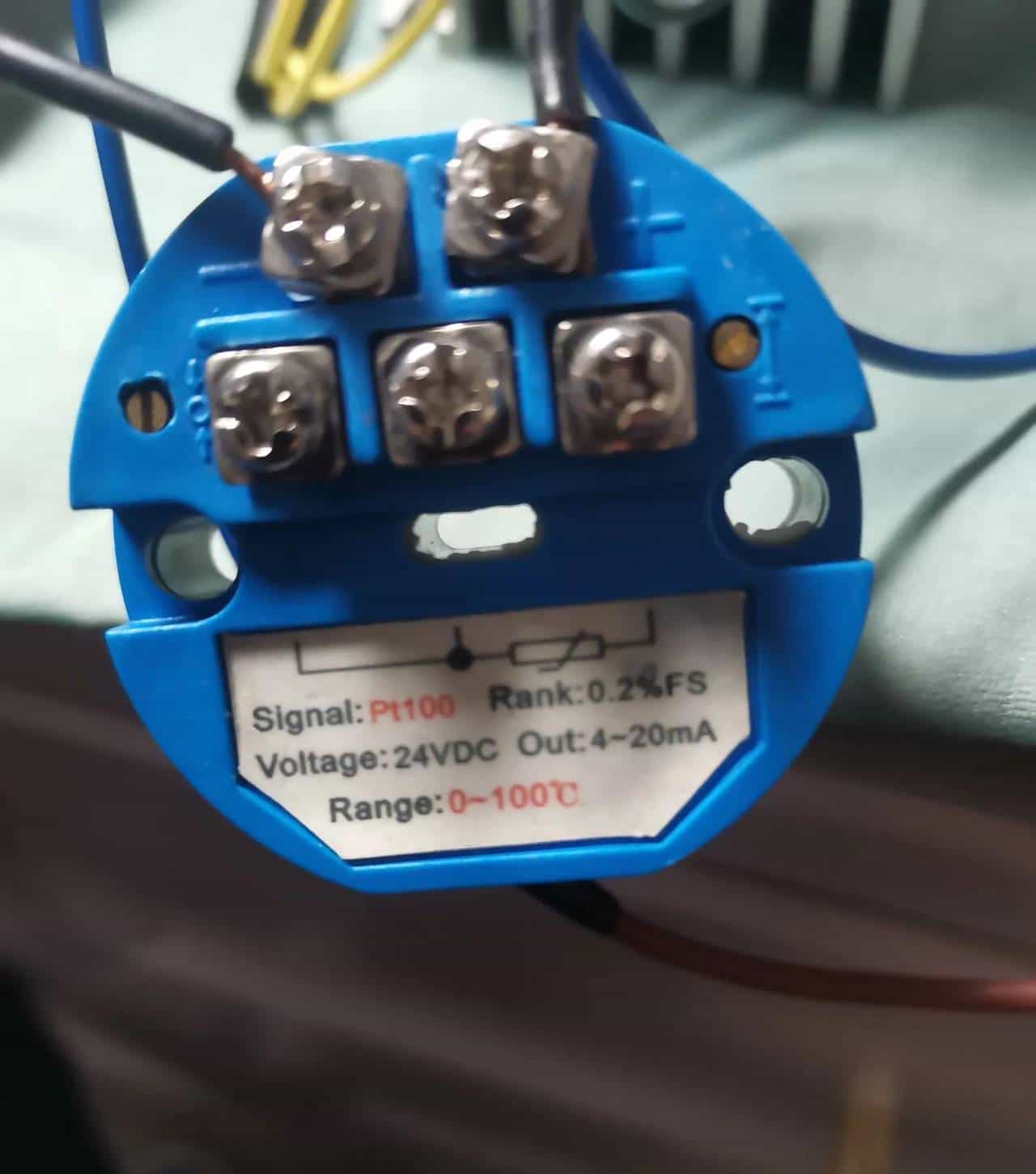 西门子V20变频器电流模拟量如何控制电机变速？