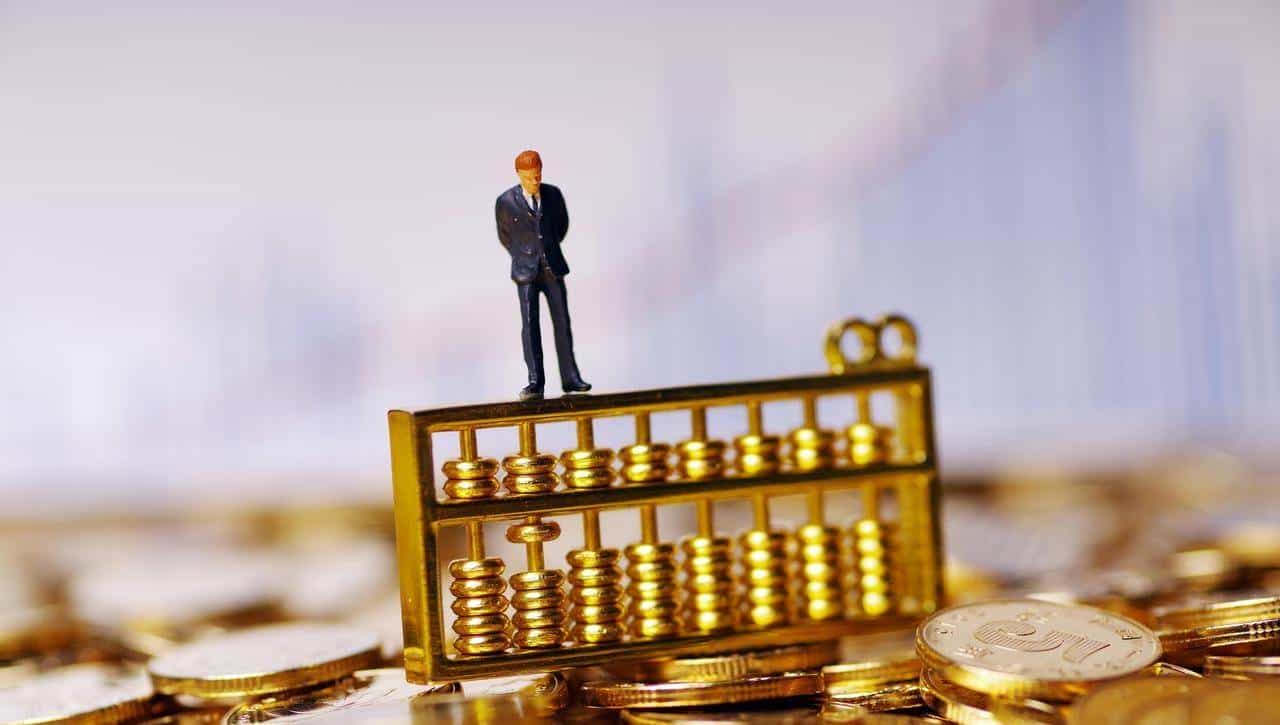 章建平直言：别再盯RSI，吃透“反庄内核”，庄家洗盘出货全暴漏