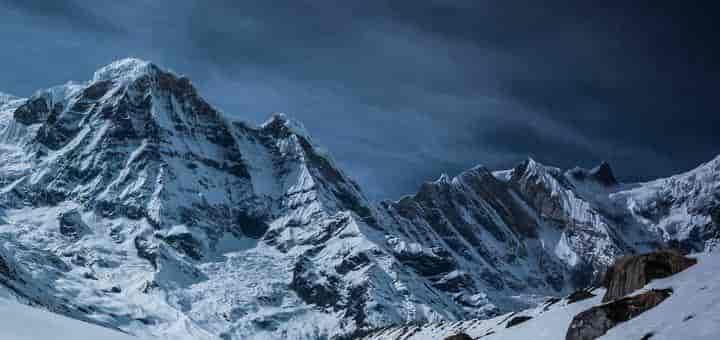 AI制作职场逆袭短剧：从"小透明"到"不可替代"的逆袭之路