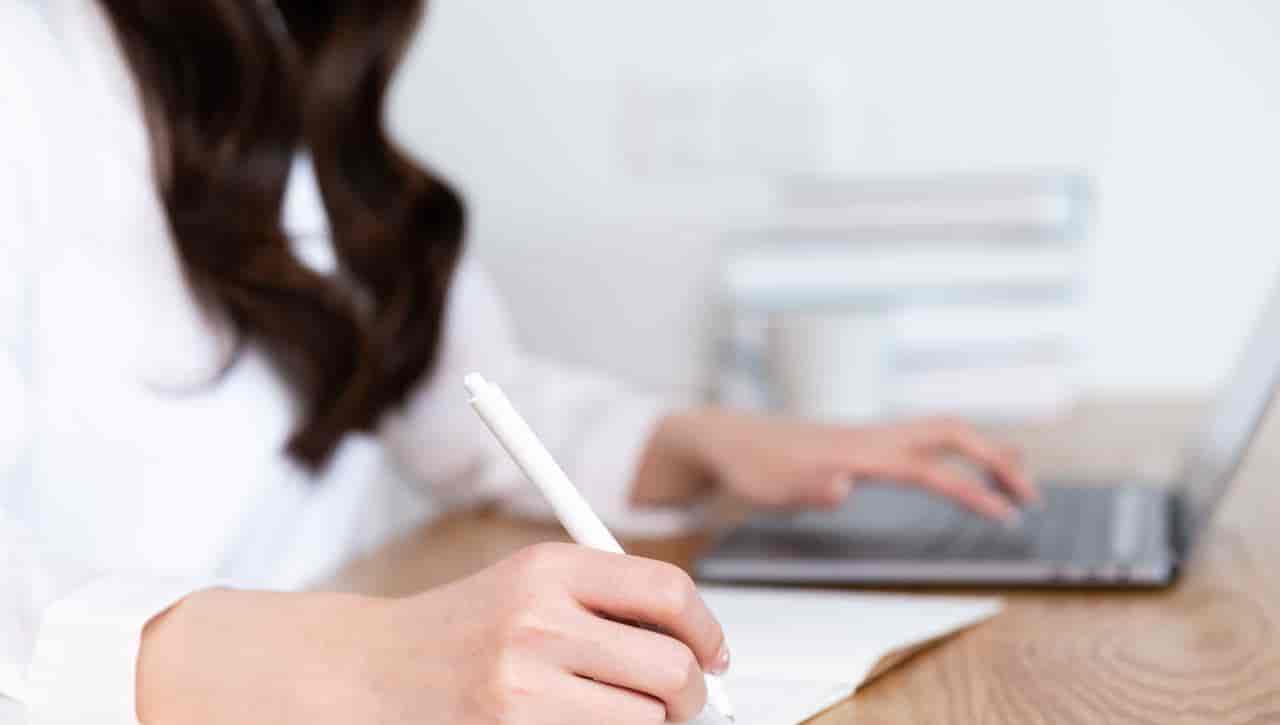 评测全网10款主流降AI率工具：帮你锁定真正好用靠谱的一款