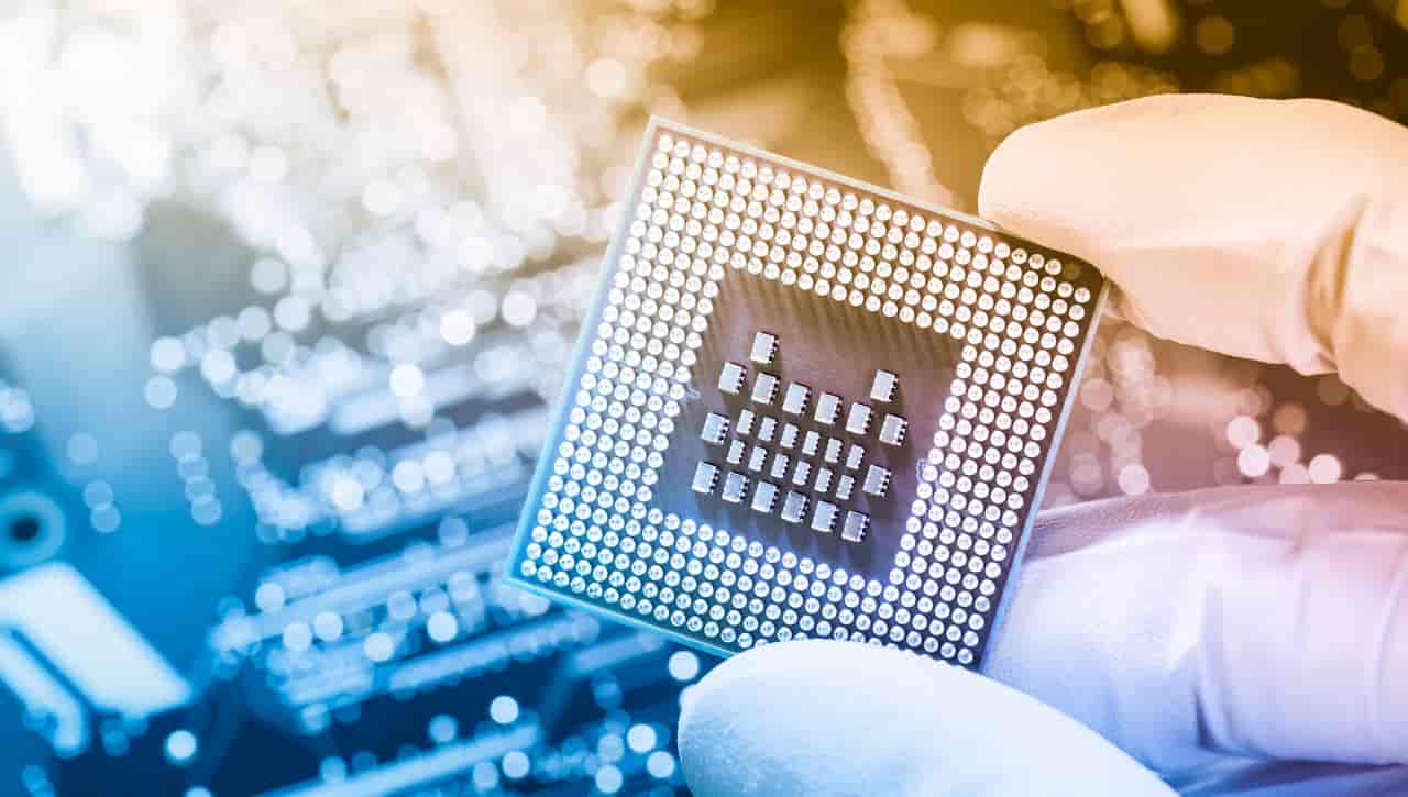 美国越封锁，中国AI越强？2026年直接反超