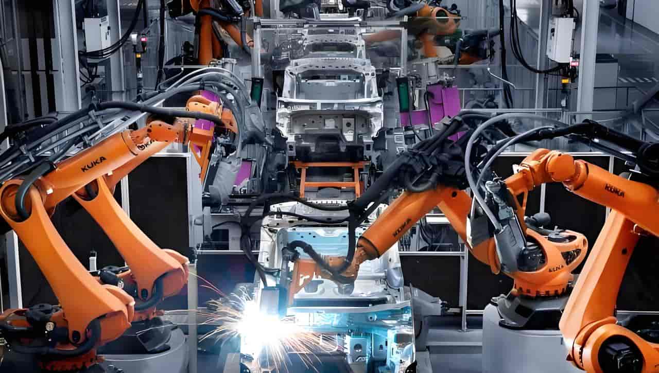 美国越封锁，中国AI越强？2026年直接反超